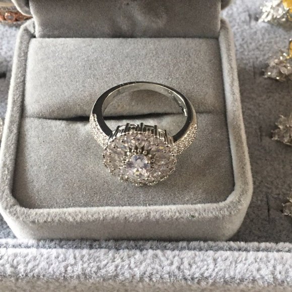 BRIDAL WEDDING RING - Picture 2 of 2